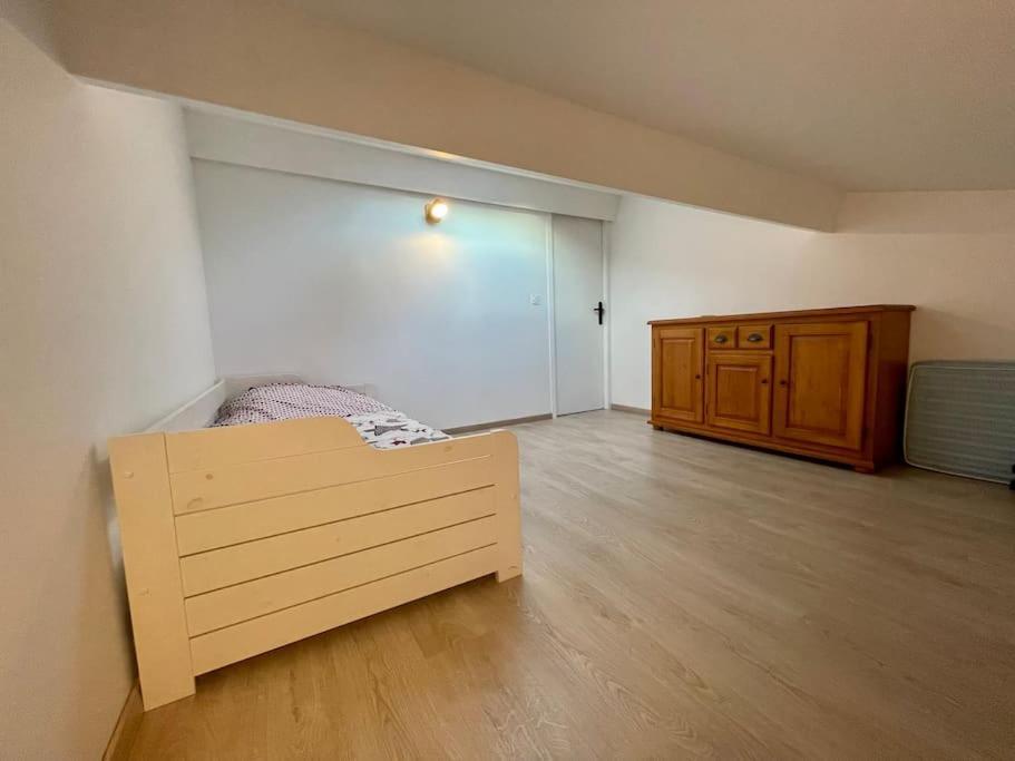 Au Calme, Maison T3 Neuf Avec Jardin A Cassy Holiday home *